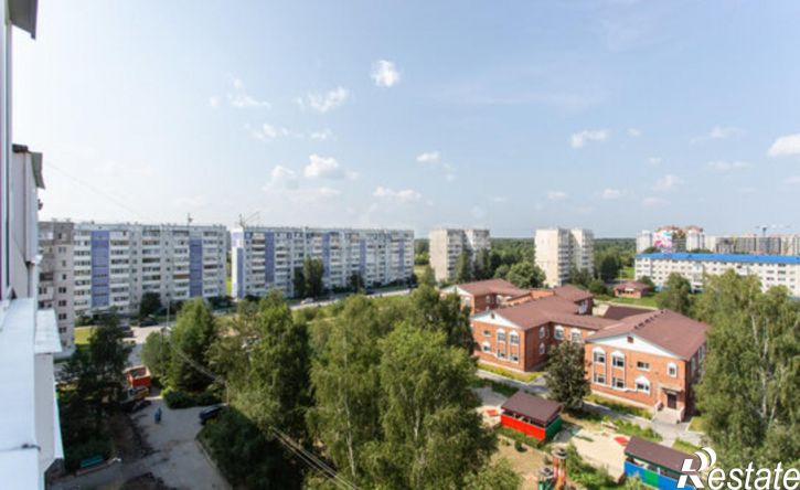 4-комн квартира микрорайон 7А, 16