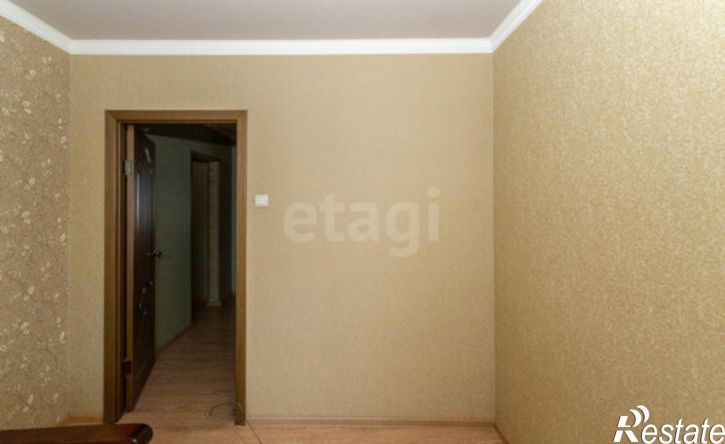 4-комн квартира микрорайон 7А, 16