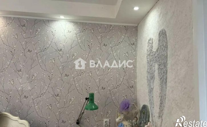 1-комн квартира 8-й микрорайон, 14