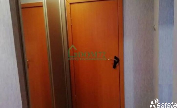 1-комн квартира Тобольск, 7-й микрорайон, 17