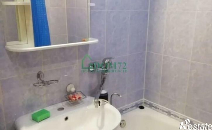 1-комн квартира Тобольск, 7-й микрорайон, 17
