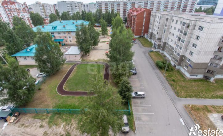 3-комн квартира 9-й микрорайон, 5Б