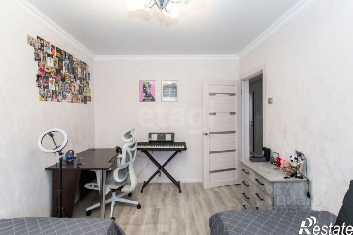 3-комн квартира 9-й микрорайон, 14