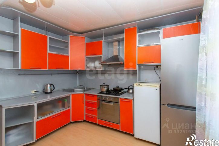 3-комн квартира ул Нагорная, 3,  д. 3