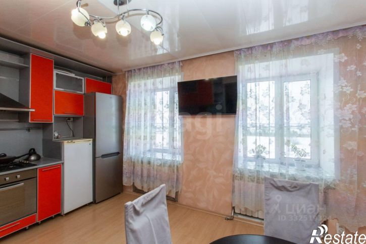 3-комн квартира ул Нагорная, 3,  д. 3