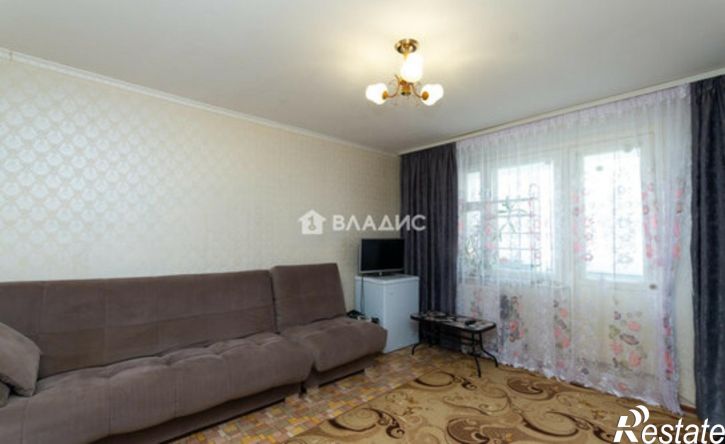 3-комн квартира 7-й микрорайон, 47