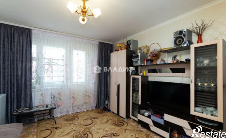 3-комн квартира 7-й микрорайон, 47