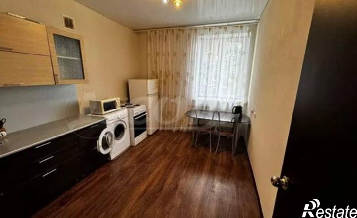 3-комн квартира 10-й микрорайон, 71А