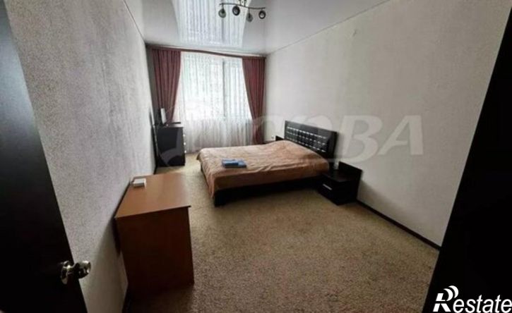 3-комн квартира 10-й микрорайон, 71А
