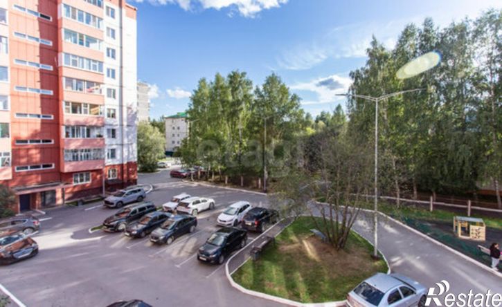 4-комн квартира 4-й микрорайон, 19
