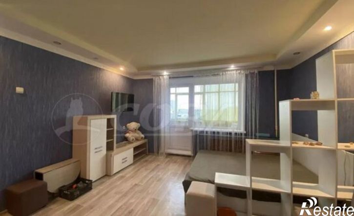 2-комн квартира 10-й микрорайон, 3А