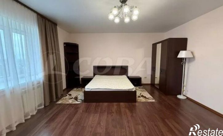 3-комн квартира ул Знаменского, 45,  д. 45