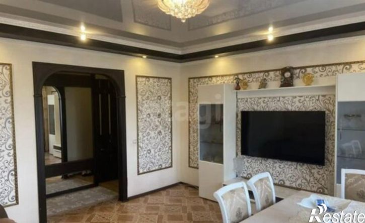 4-комн квартира 10-й микрорайон, 20
