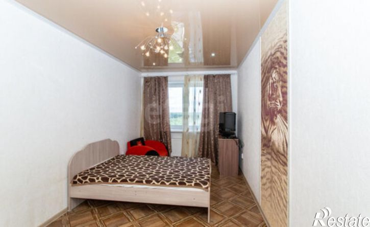 1-комн квартира 10-й микрорайон, 65