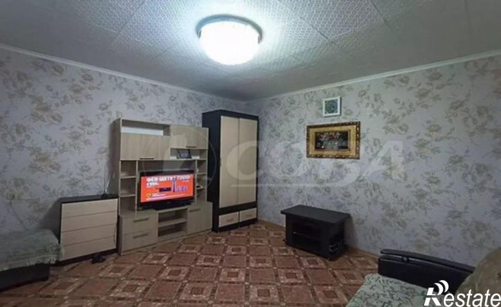 2-комн квартира 8-й микрорайон, 39