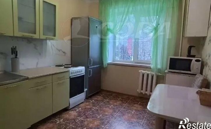 2-комн квартира 8-й микрорайон, 39
