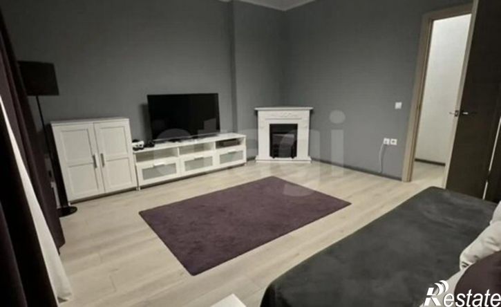 2-комн квартира 15-й микрорайон, 11А