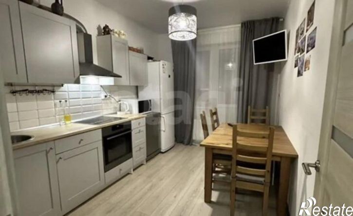 2-комн квартира 15-й микрорайон, 11А