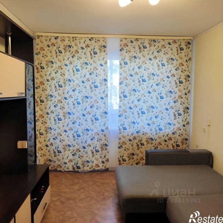 3-комн квартира 6-й микрорайон, 17А