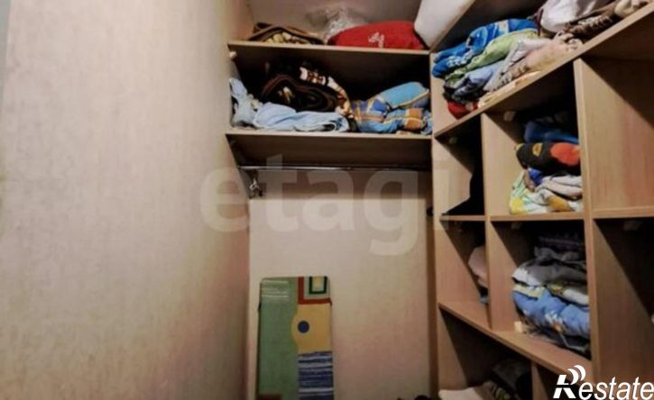 4-комн квартира микрорайон 7А, 16В