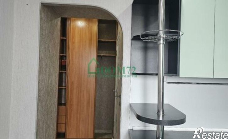2-комн квартира 10-й микрорайон, 47