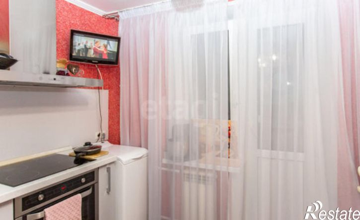 2-комн квартира Тобольск, 10-й микрорайон, 14