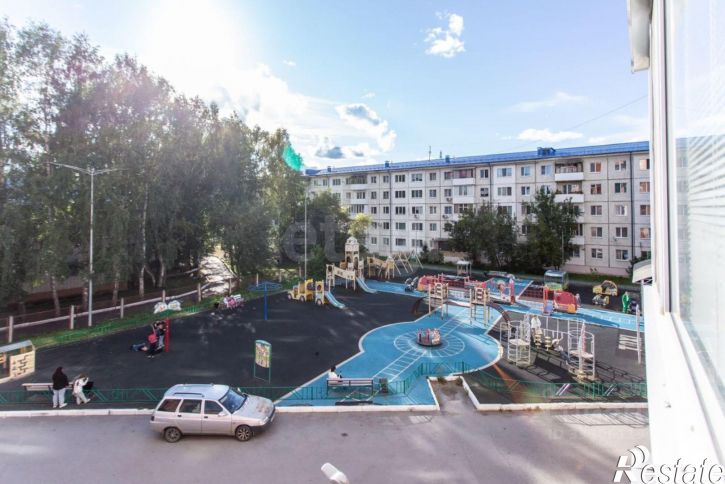 4-комн квартира городской округ Тобольск