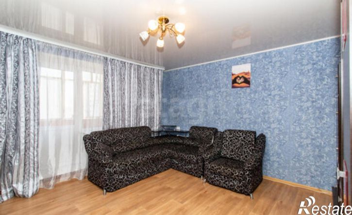 2-комн квартира 10-й микрорайон, 44