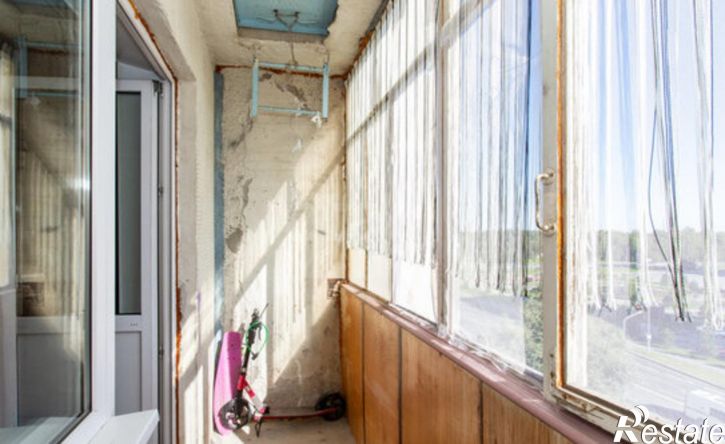 2-комн квартира 10-й микрорайон, 44