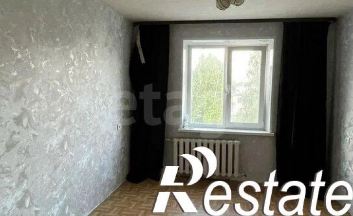 3-комн квартира 6-й микрорайон, 17А