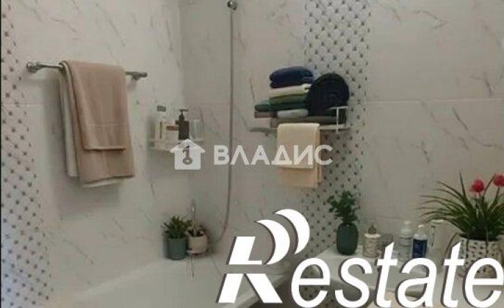 2-комн квартира 15-й микрорайон, 17