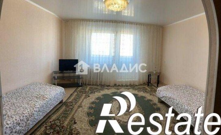 3-комн квартира микрорайон 7А, 23А