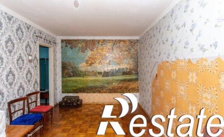 2-комн квартира 8-й микрорайон, 23