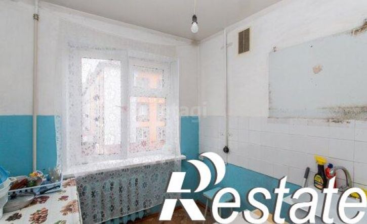 2-комн квартира 8-й микрорайон, 23