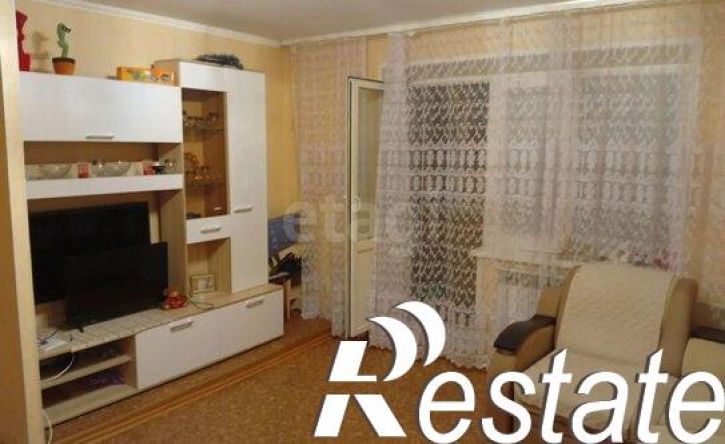 2-комн квартира 8-й микрорайон, 31