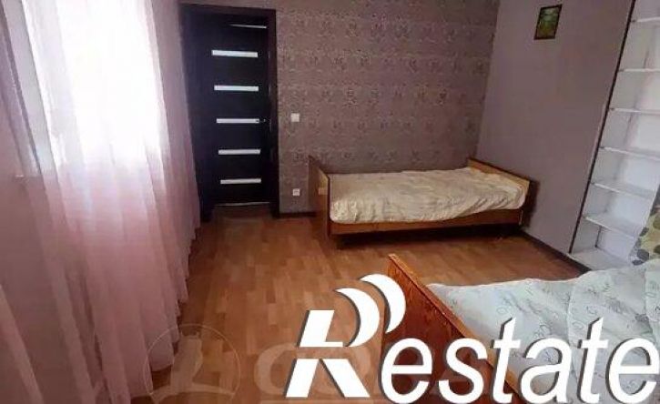 3-комн квартира 4-й микрорайон, 29Г