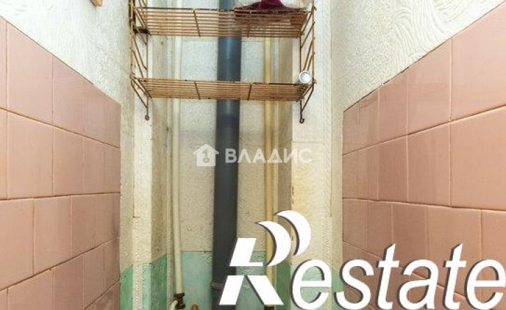 3-комн квартира 8-й микрорайон, 8А