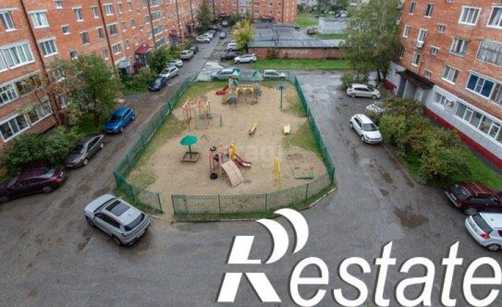 4-комн квартира Рощинский переулок, 40,  д. 40