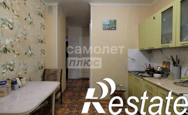 2-комн квартира 8-й микрорайон, 39