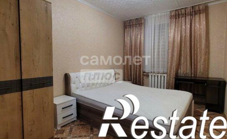 2-комн квартира 8-й микрорайон, 39