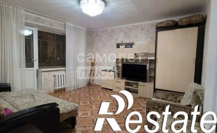 2-комн квартира 8-й микрорайон, 39