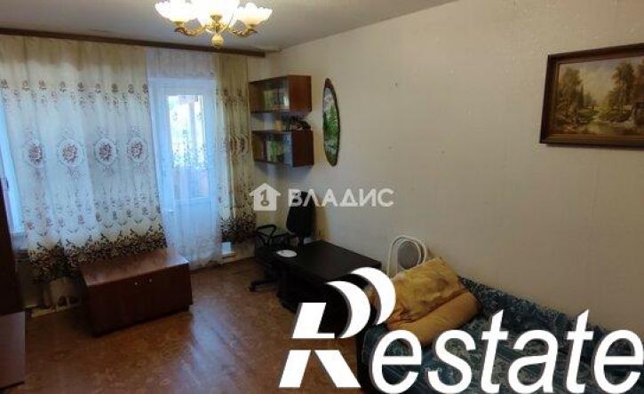 2-комн квартира 6-й микрорайон, 15