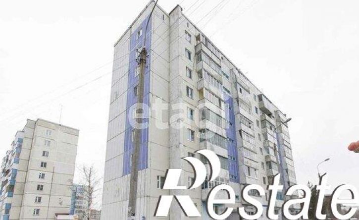 3-комн квартира 10-й микрорайон, 23