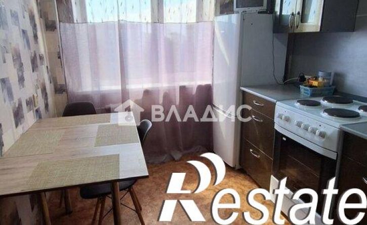 2-комн квартира 10-й микрорайон, 6