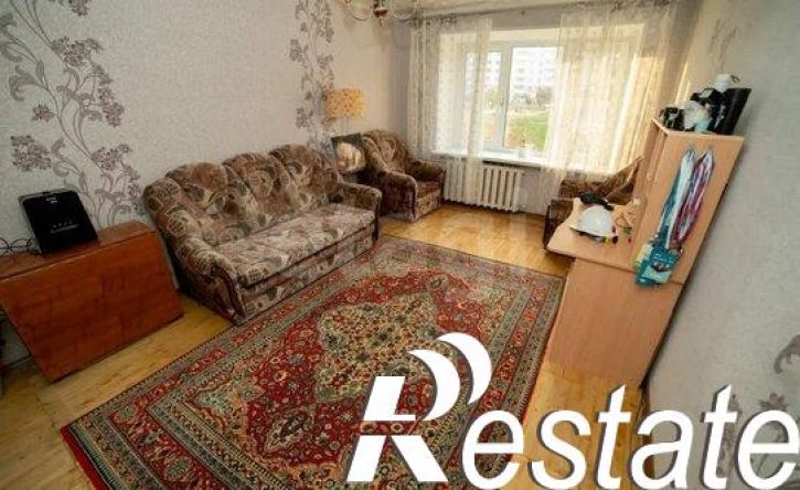 3-комн квартира 4-й микрорайон, 38