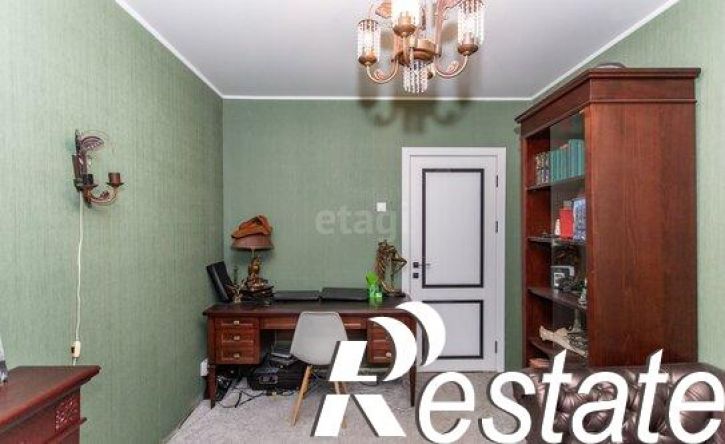 4-комн квартира улица Доронина, 22,  д. 22