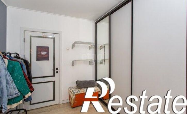 4-комн квартира улица Доронина, 22,  д. 22