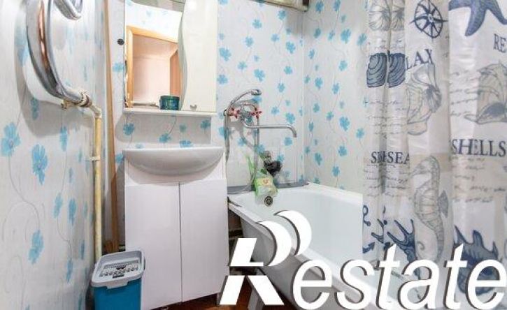 2-комн квартира 8-й микрорайон, 8А