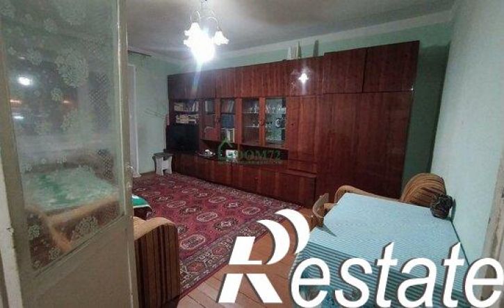 2-комн квартира 4-й микрорайон, 35Б