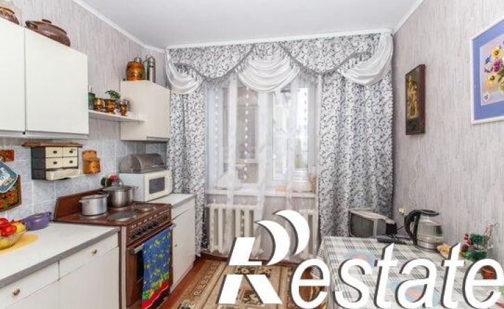 3-комн квартира микрорайон 7А, 4